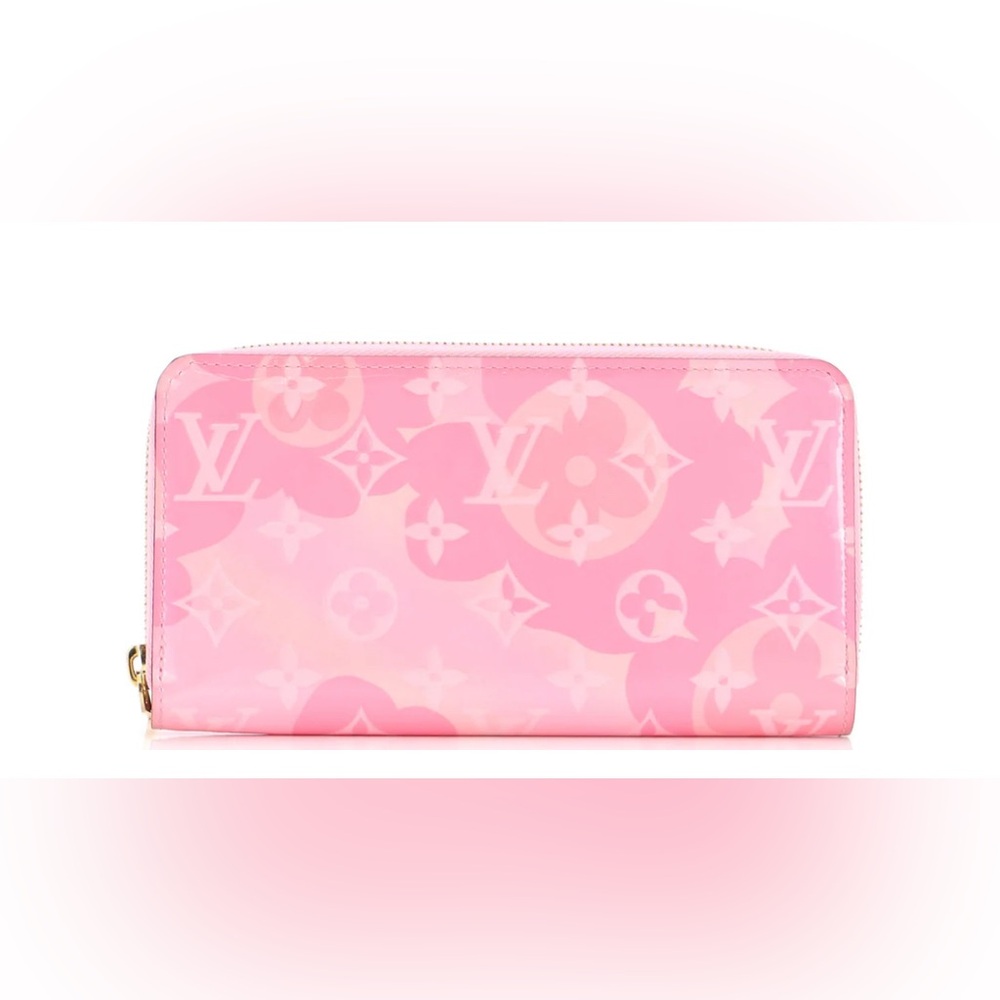 Zippy Wallet Limited Edition Valentine Floral Monogram Vernis